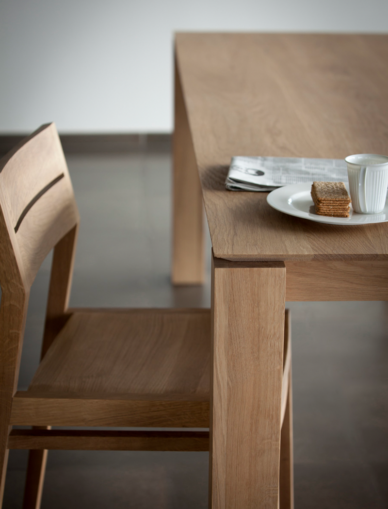 Oak Slice Dining Table