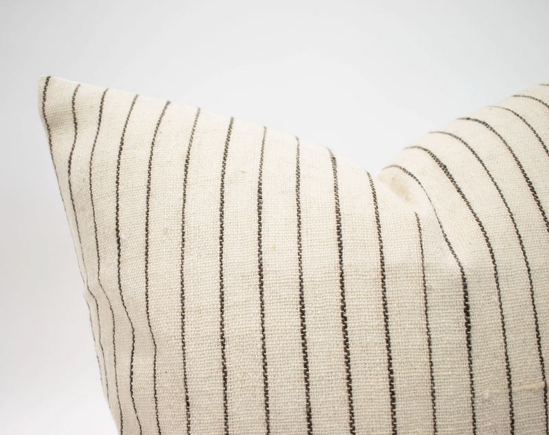 Charu - Ivory &amp; Dark Brown Wool Cushion